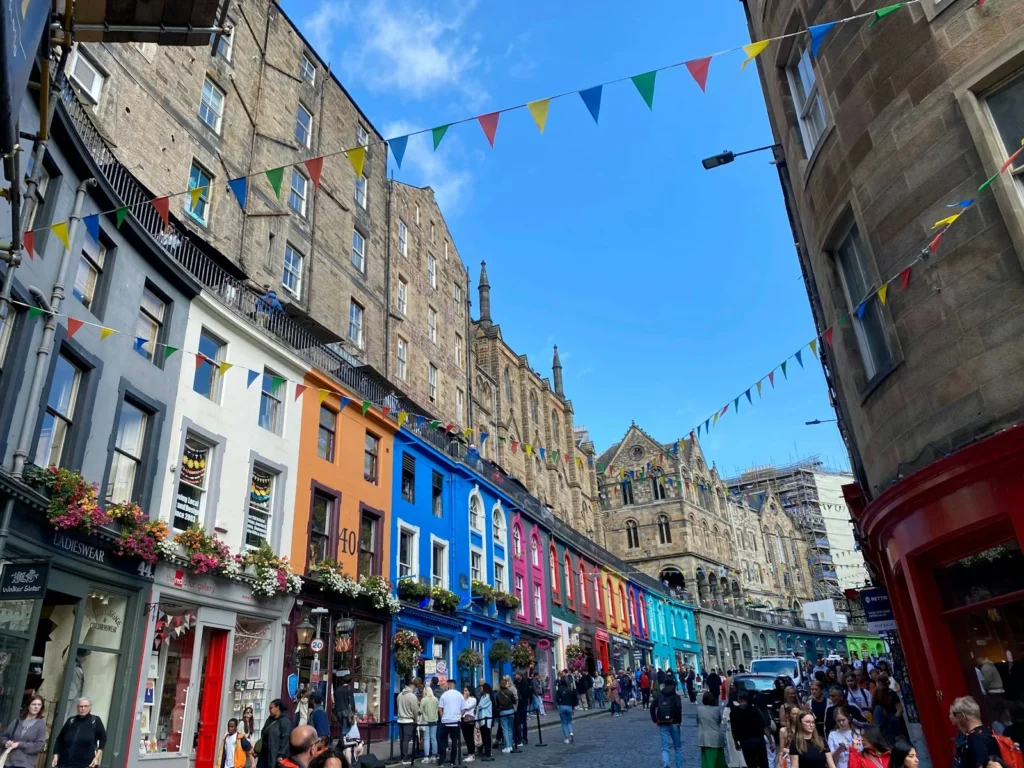 Colourful shopfronts on Victoria Street in Edinburgh's Old Town